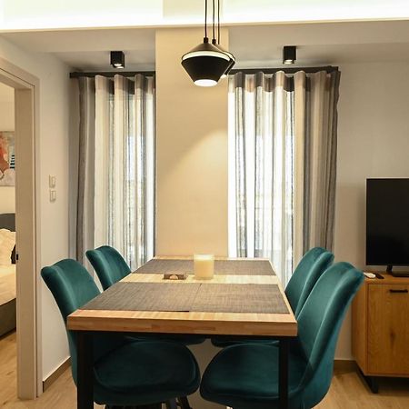 Larisa Hospitality I - Roof Top Apartment - With Free Parking Экстерьер фото