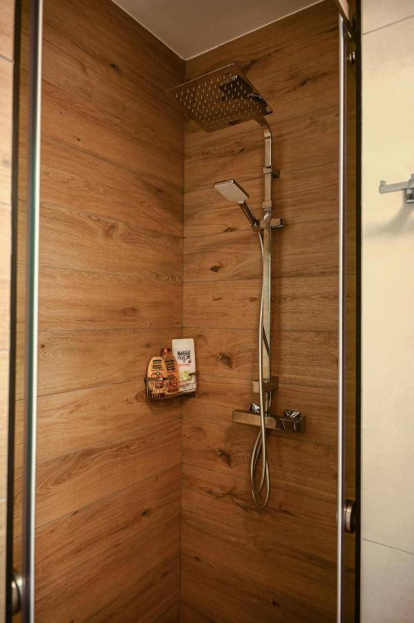 Larisa Hospitality I - Roof Top Apartment - With Free Parking Экстерьер фото